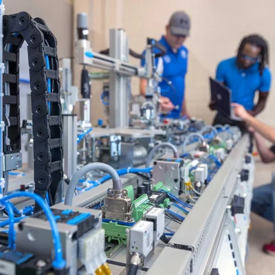 b420c3fb 1a21 4d67 80b6 f6cf28b54a18 1